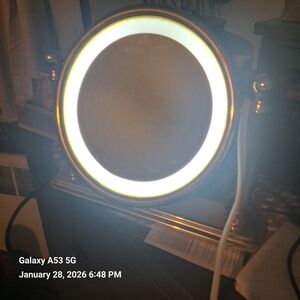 Round Illuminated Vanity Mirror